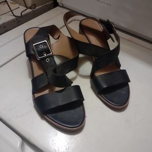 Woman's Leather Franco Sarto Habra Sandles Heal Open Toe Strappy Buckle size 8.5